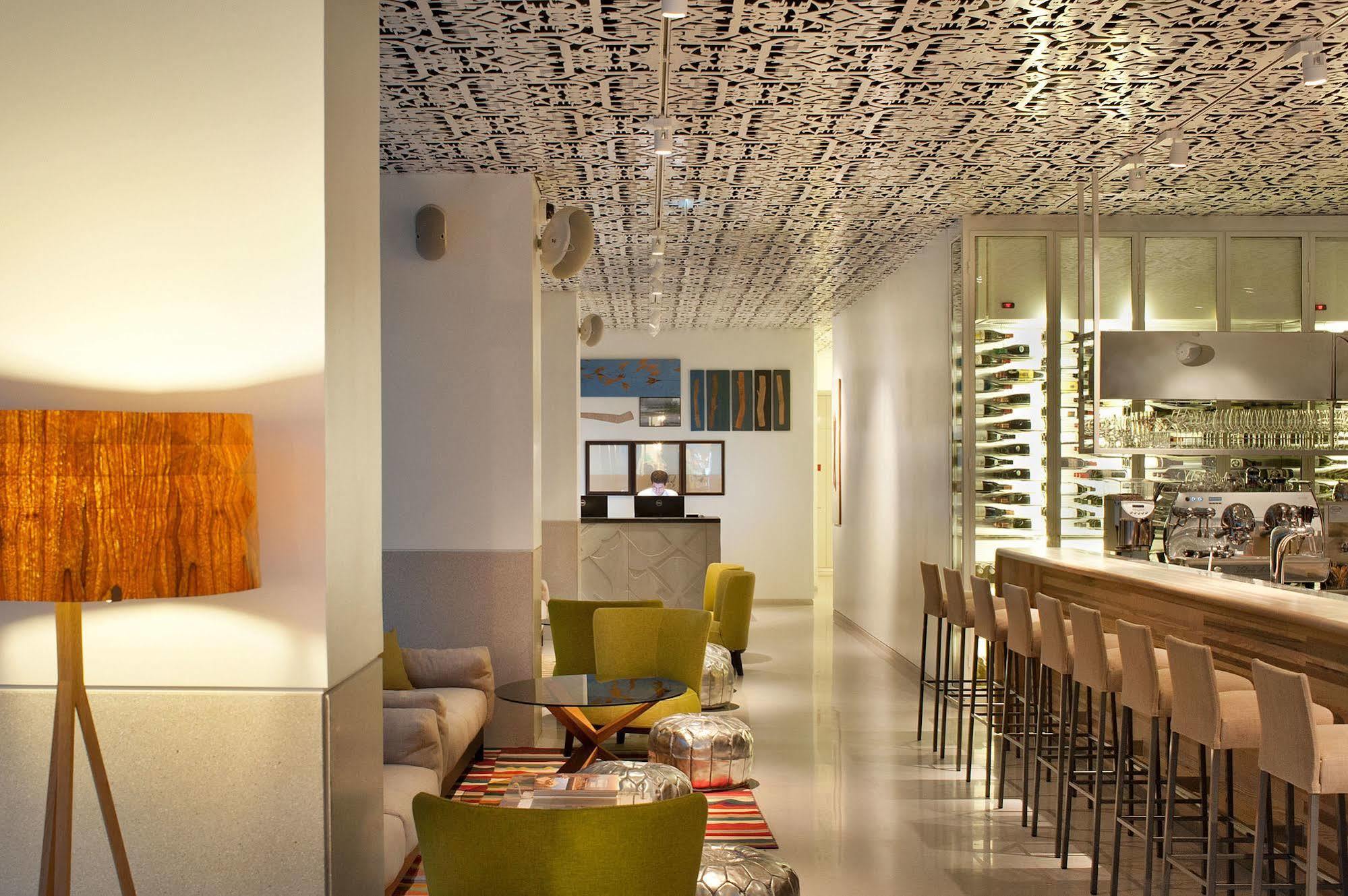 Mendeli Street Hotel Tel Aviv Buitenkant foto